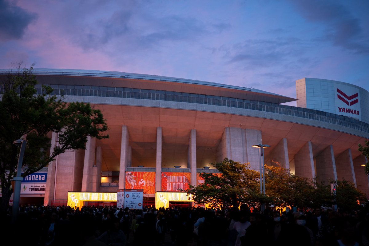 tensei_camera's tweet photo. 大阪Days📸

ミセスのライブで長居公園がお祭り騒ぎじゃ🎤
#大阪 #GR3 #ミセス https://t.co/4N4d8QutC7