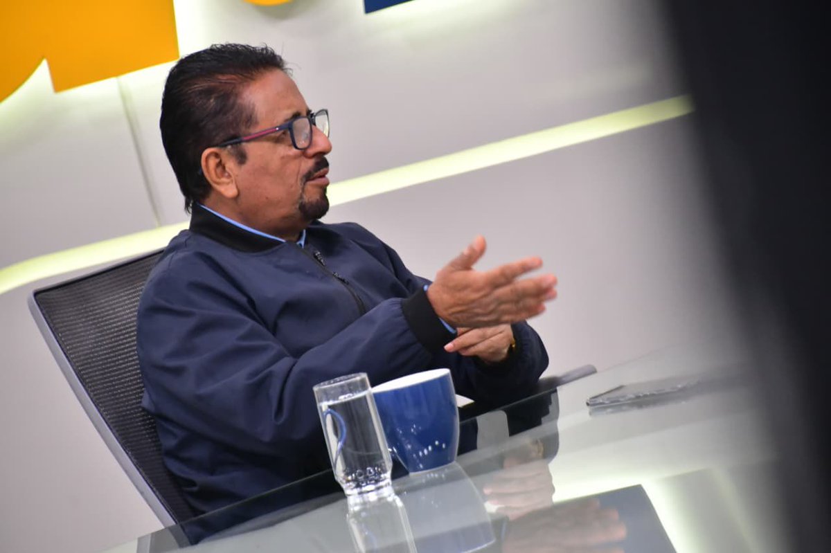 EntrevistaAM tweet media