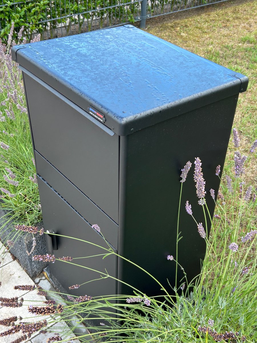 PennParcelBox tweet media