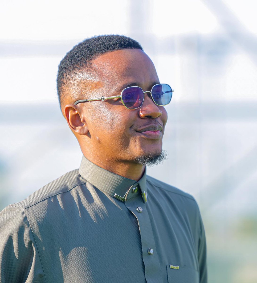 FELIX JASON tweet media