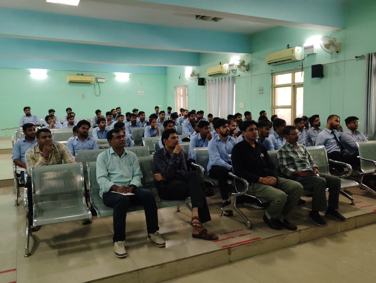 CFTIAGRA's tweet photo. A  Seminar on Employability Skills was organized on 04.05.2026  for the  students of CFTI Agra by M/s Medha Training &amp; Career Service. https://t.co/0Xefj546hV