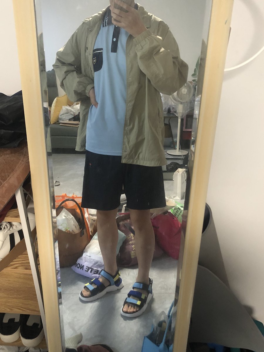 繁城（复习考研ing） tweet media