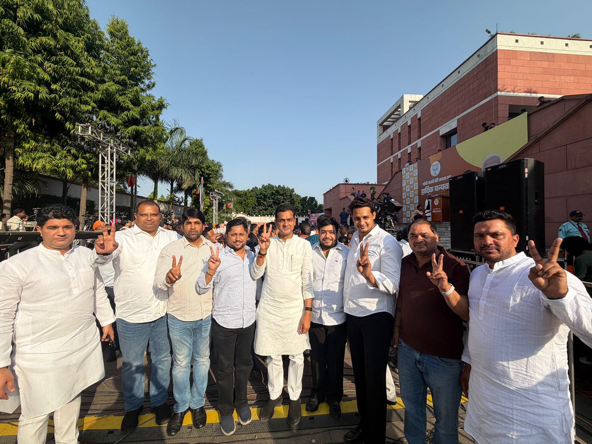 Abhishek Sharma tweet media