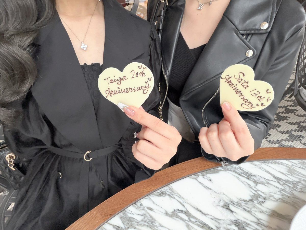 𝑹♡ tweet media