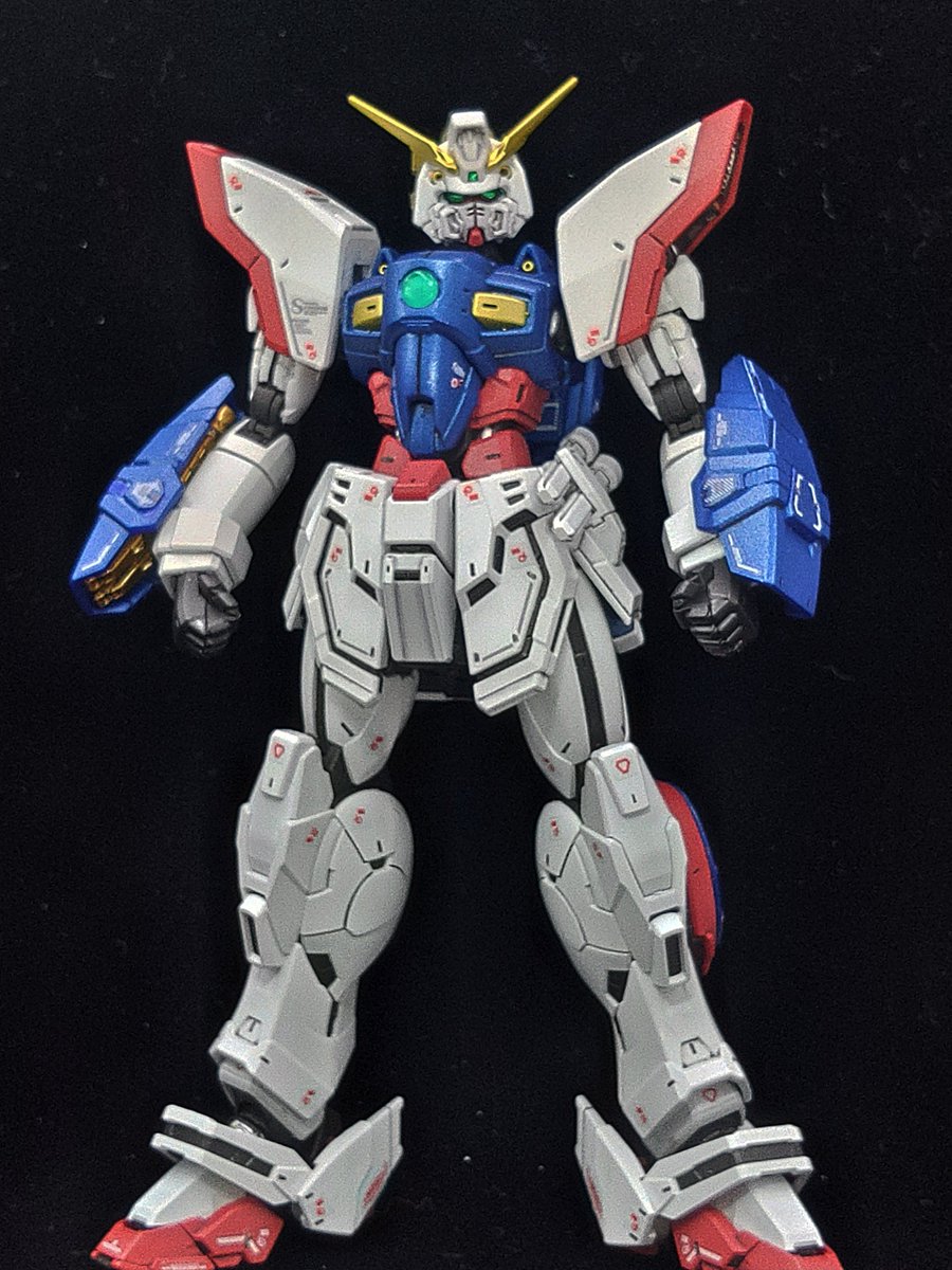 GuP66183008's tweet image. RG1/144 シャイニングガンダム

・アンダーゲートを活かしてランナー塗装で仕上げ
・ホワイト部は少量シルバーとメタルブルーを混ぜたグレー
・ブルー装甲はGXメタルブルー
・イエロー部はスターブライトブラス、ゴールド部はスターブライトゴールド
 #プラモデルライフ
 #ガンプラ
 #Gunpla