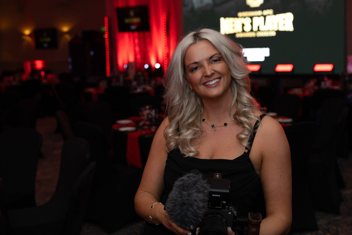 Amy Davies tweet media