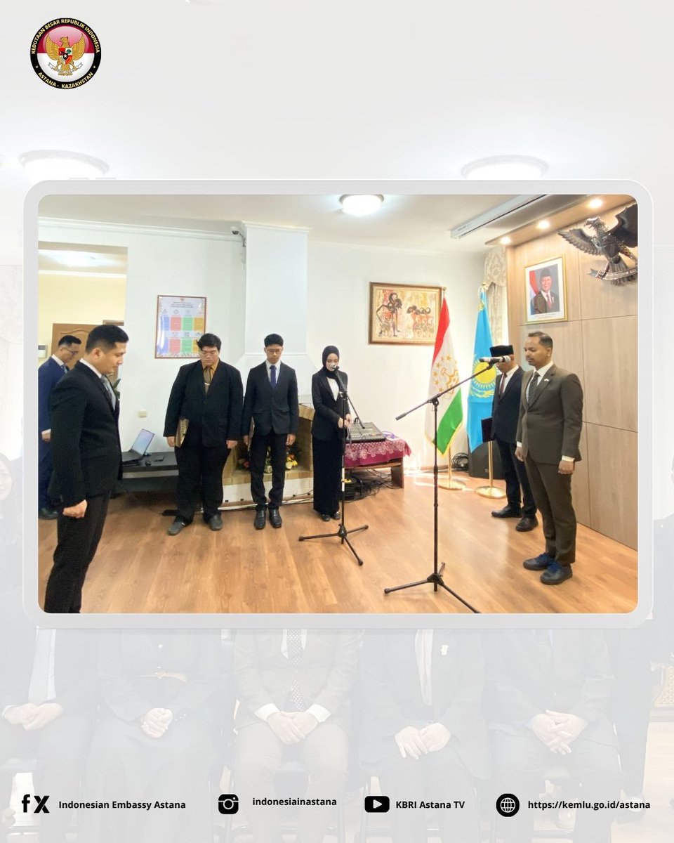 nursultan_kbri's tweet image. Pada hari Senin, 04 Mei 2025, KBRI Astana menyelenggarakan upacara memperingati Hari Pendidikan Nasional di aula KBRI Astana. Upacara dihadiri oleh seluruh staf KBRI Astana.

#inidiplomasi
#diplomasibudaya
#haripendidikannasional
#kbriastana
#kbriastanatheservingembassy