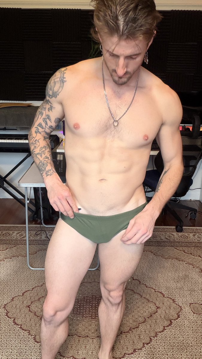 Mattyperreo tweet media