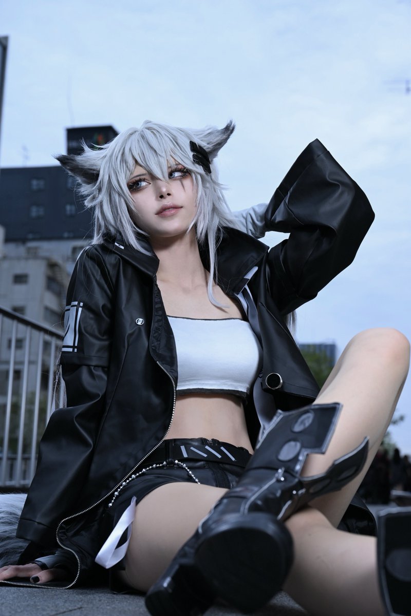 《⚠︎︎cos / アークナイツ》
⚔️ラップランド🐺

   ＿＿フフッ、ボクを楽しませてくれるモノはあるかな？

📸→Kaz(<a href="/chatnoir4696/">Kaz（🐺推し）</a> )
#Arknights #明日方丹
 #Lappland 
 #アコスタ道頓堀 #道頓堀コスプレ祭