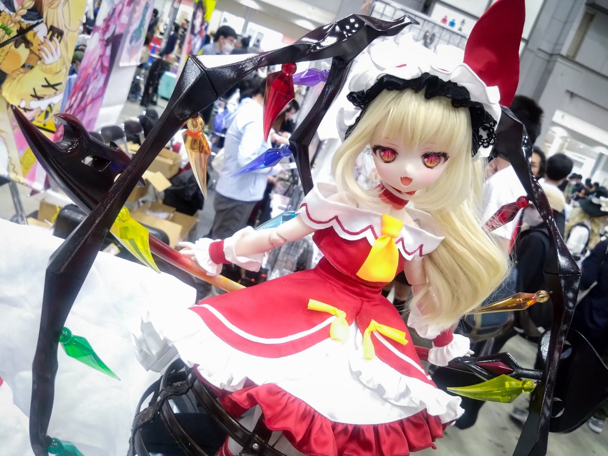 AMESONE9's tweet photo. 例大祭とカードゲーム祭をハシゴしてました。
珍しく色んな方に話し掛けて貰えたのですが喉が完全に潰れてて会話にならず申し訳ない気持ちです(;OMO
でもたくさん良いもの見れました。
お疲れ様でしたっ
#例大祭 https://t.co/sQvxLYg88L