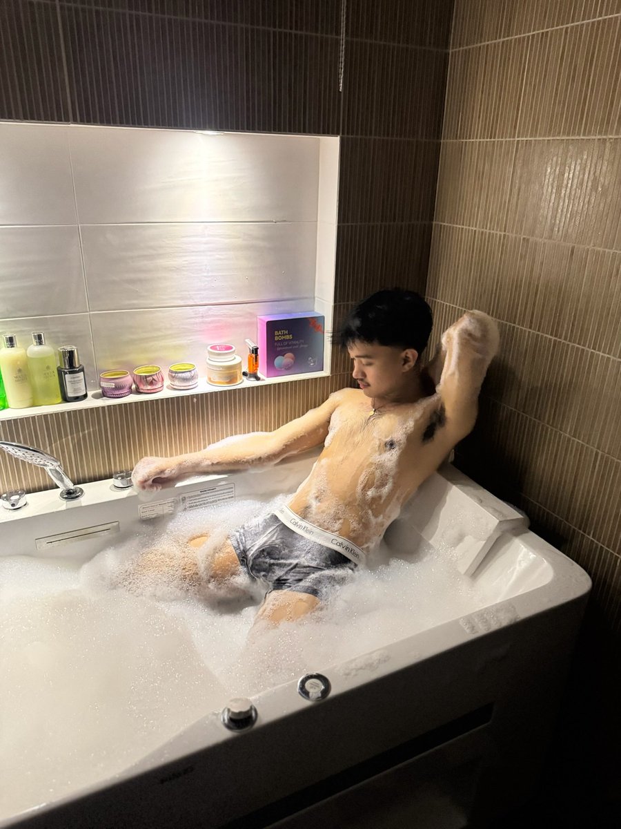 cutiemarkk's tweet photo. 💦 https://t.co/YU9monoiPR