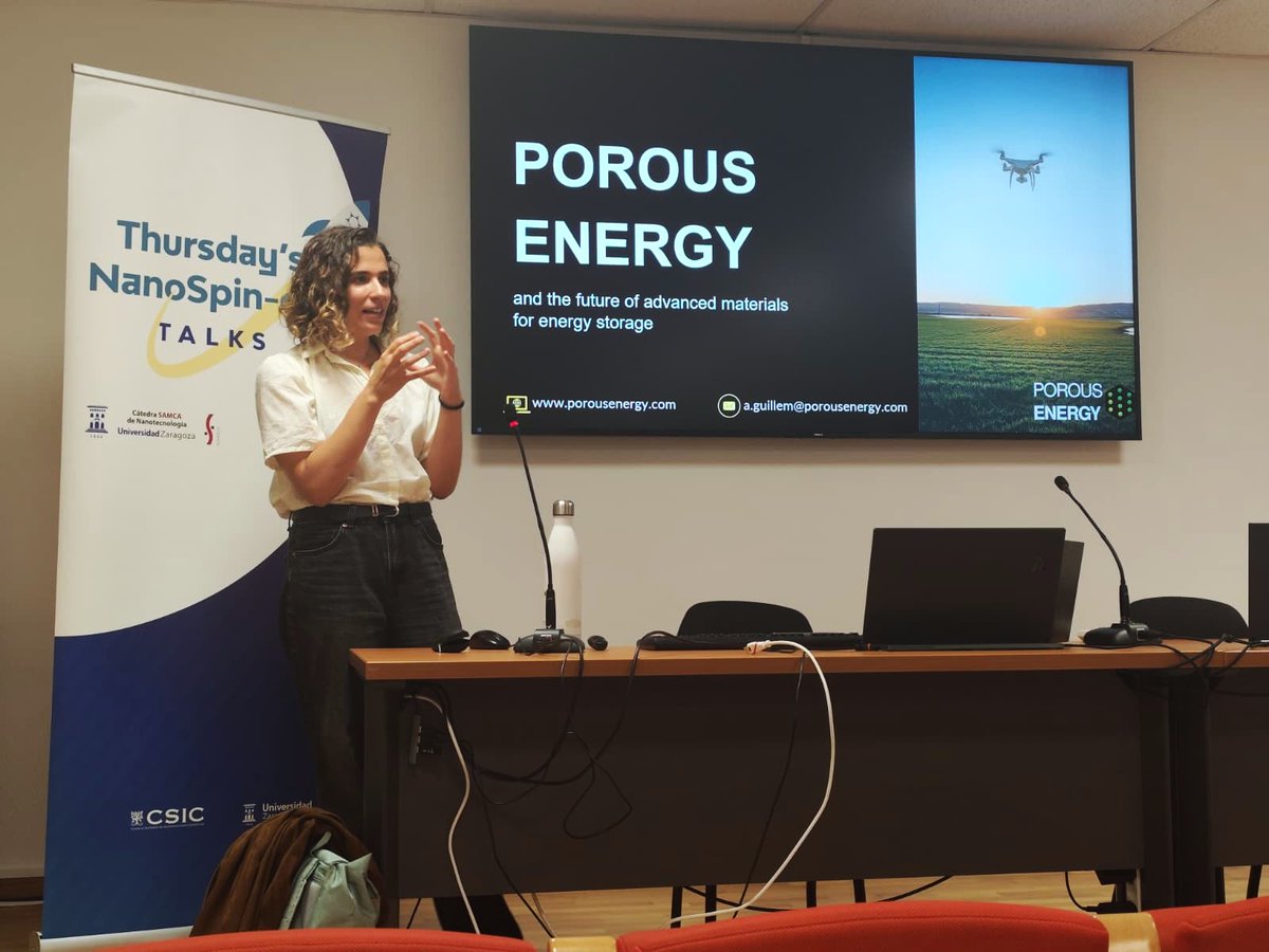 CatedraSAMCANa1's tweet image. 🚀 El pasado jueves en nuestras Thursday’s Nanospin-Off Talks, Ana Guillem Navajas (Porous Energy) nos habló de electrodos avanzados basados en COFs y grafeno para supercondensadores 

🔜 Próxima: 28 mayo con Nanostine #SpinOff #Nanotechnology #catedraSAMCAnano