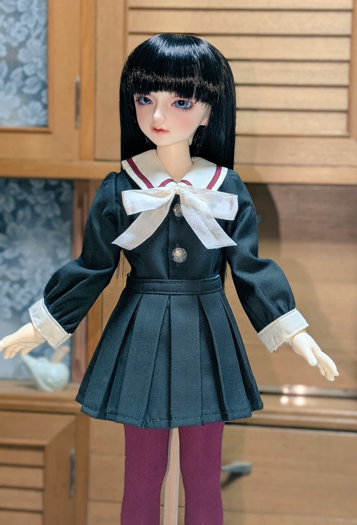 ランちゃんのスカートゆるかったので キュッとウェスト絞った