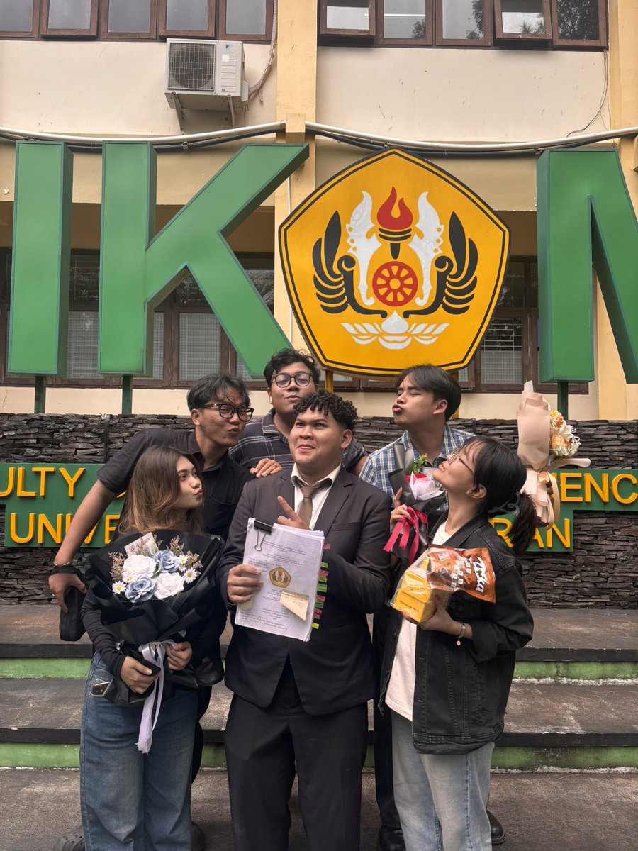 Ada apa disana? tweet media