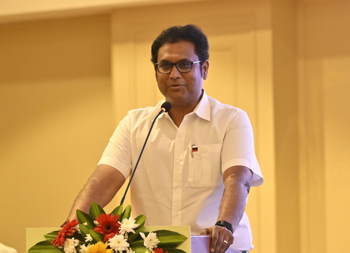 karthik gopinath tweet media