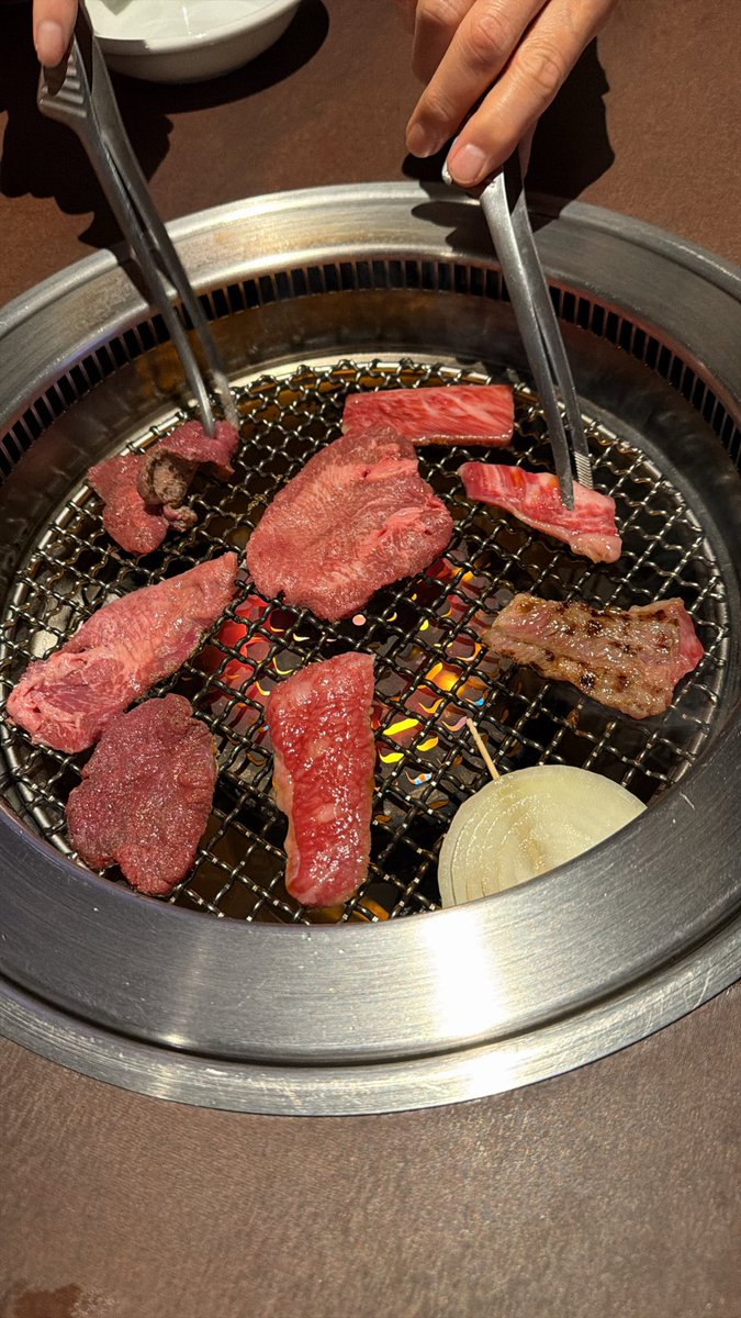 とうしし tweet media
