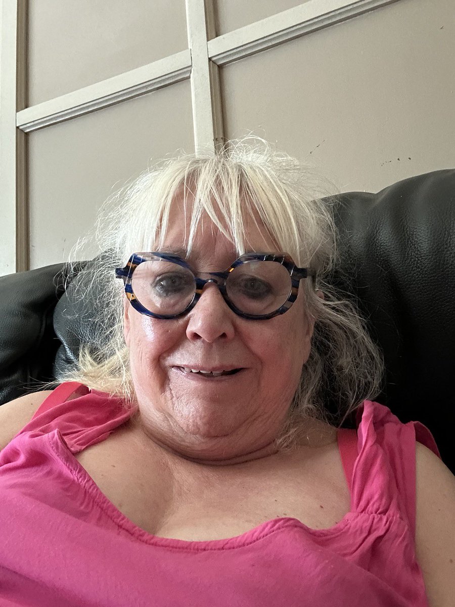 Amanda Flench tweet media