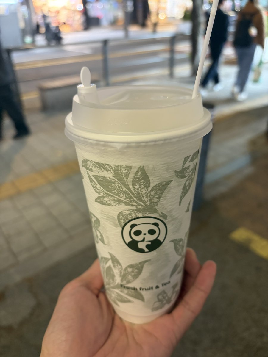 ピーチウーロンおいしぃ