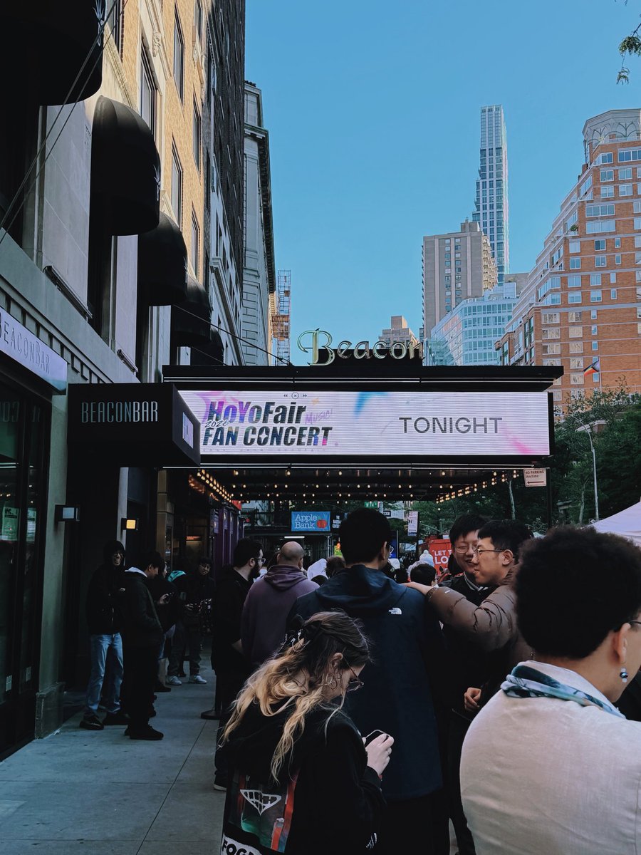 Taylor tweet media