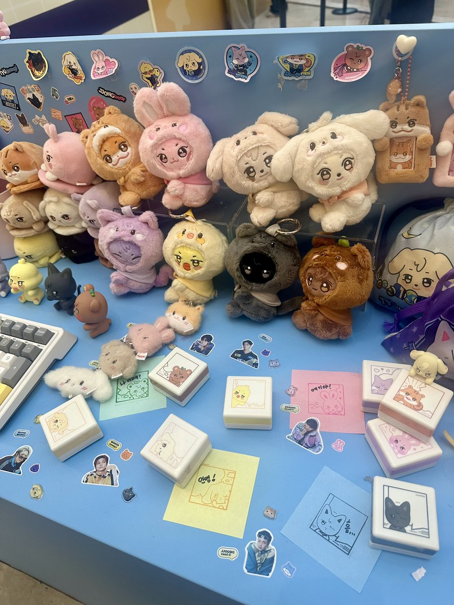 trend_authority's tweet image. Hello ATINY! 

We find, buy, and ship ANY korean/PH products! 
DM us for inquiries &amp;amp; orders!
FB: The Trend Authority
IG/Tiktok: @the_trendauthority

#korea #PASABUY #aniteez #atiny #ateezatiny