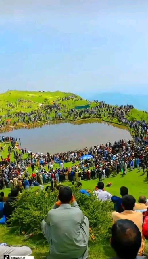 Meharjan555205's tweet image. Nilfri Lake Haveli Azad Jammu and Kashmir 🍁💕🥀
#jammukashmir
#peddi #deprem 
#RevengedLove
#spirit #tejran #ad