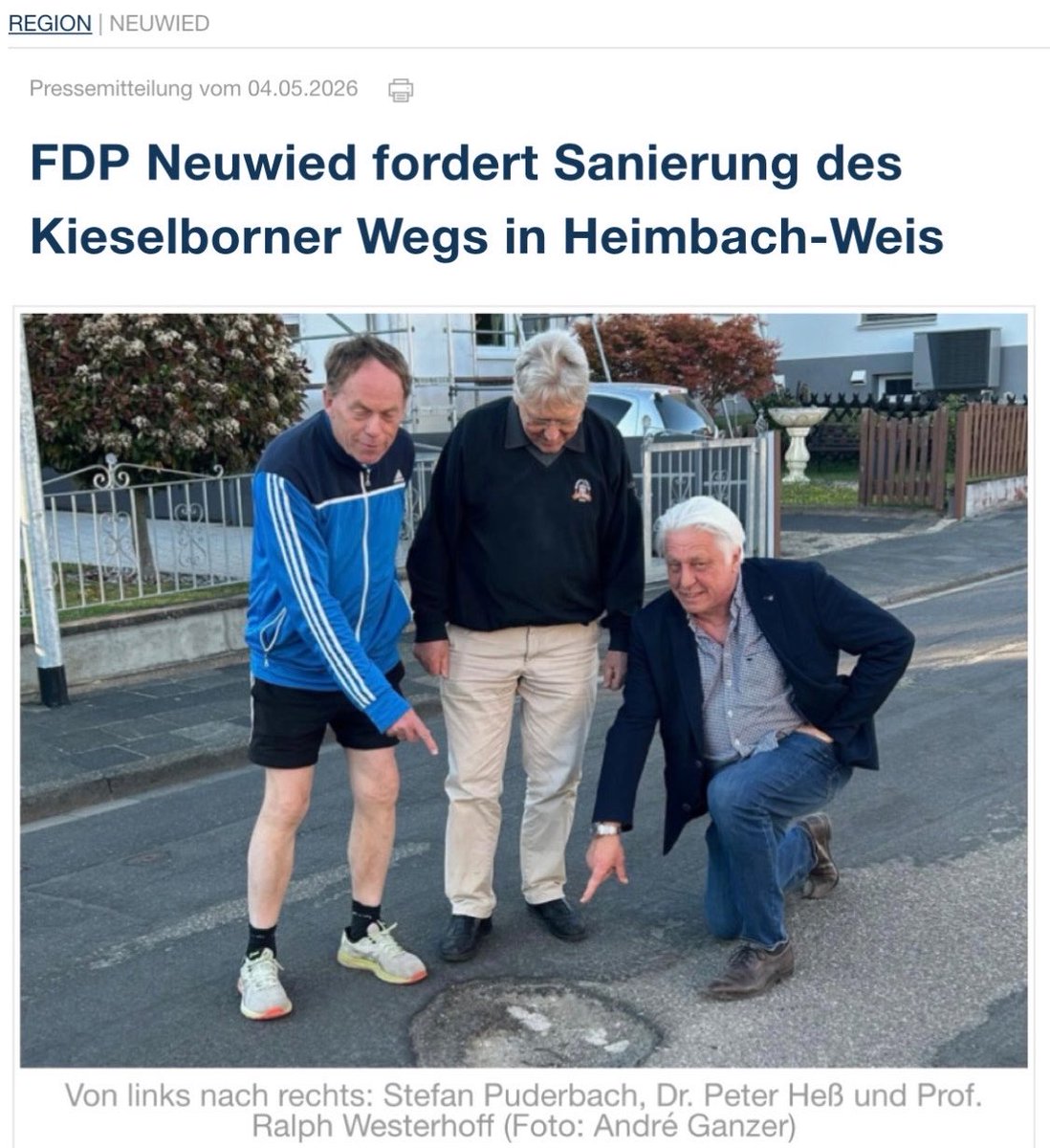 RentnerdaDz's tweet photo. FDP Rentner zeigen auf ihre Umfragewerte. https://t.co/NAUw0gtW4n