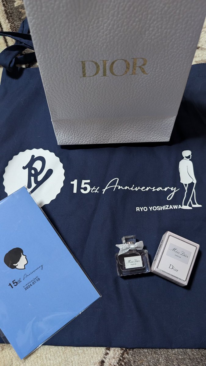 Ryo Yoshizawa 15th Anniversary セット Yoshizawa Ryo to Release 15th Anniversary Photo Book – NanteJapan