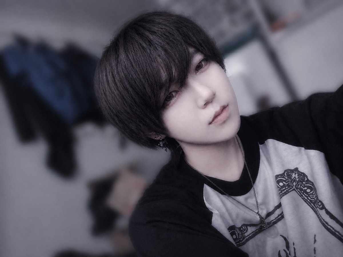 もち tweet media