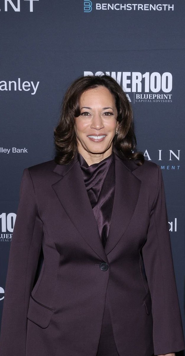 The Kamala Hub tweet media