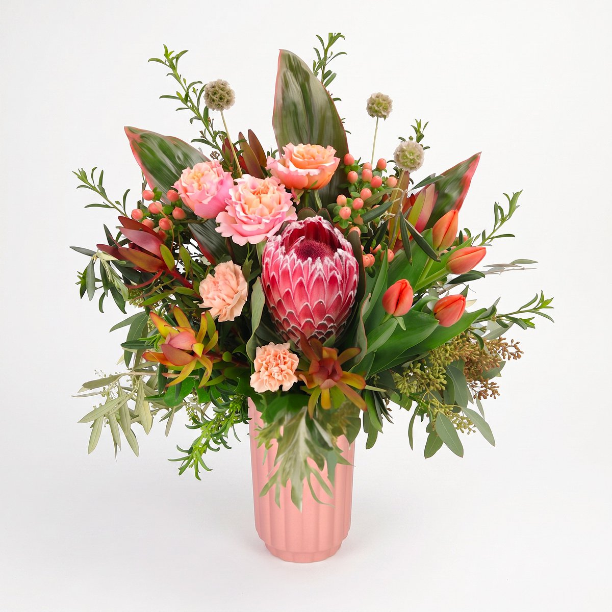 MayfieldFlorist's tweet image. 🌸Mother’s Day is almost here, and our delivery schedule is filling. Whether it’s stunning blooms, plants, or unique gifts, make sure Mom gets the best from Mayfield's.

Order before we hit capacity! 💐 MayfieldFlorist.com

#MothersDay #MayfieldFlorist #CelebrateMom #TucsonAz