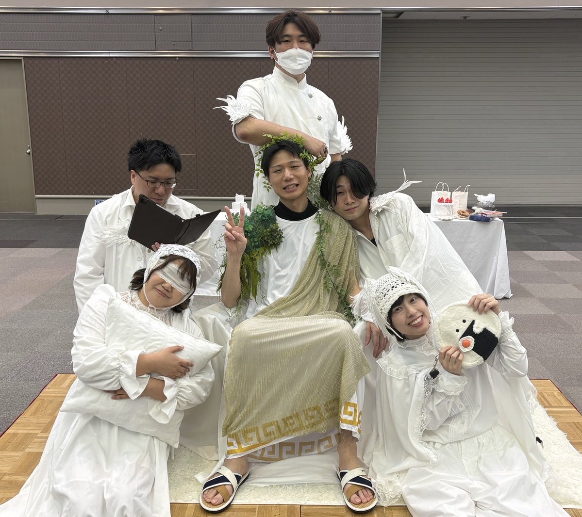 からまわり tweet media