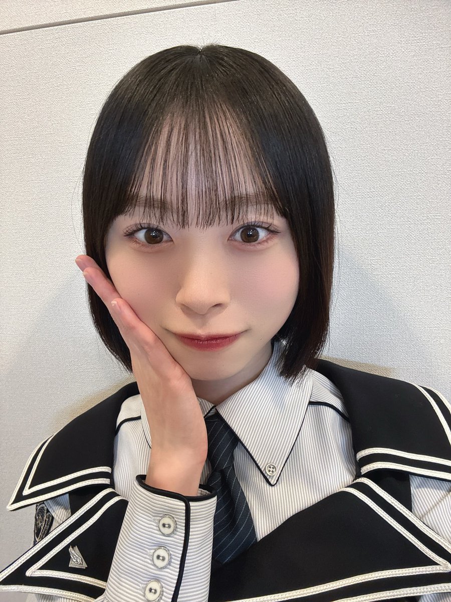 日向坂46ブログ画像bot tweet media