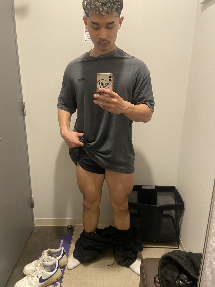 Ingram39015447's tweet image. 今日は脚腹筋！
朝から粘りました😇

#筋トレ 
#workout 
#fitness