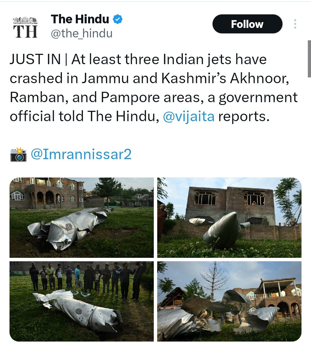 BeeLa_007's tweet photo. @Irves_Watch The later on government officials told hindu k bsdk tweet delete kr q dhoti khol ra hai 😂😂aaah poo p**eets aah 😆 
@the_hindu https://t.co/d8AVuTZdlX