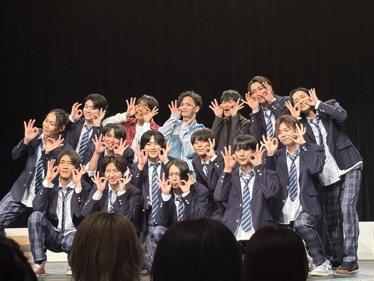 う み tweet media
