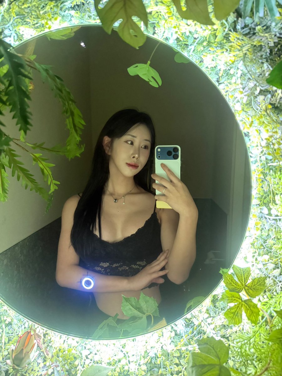 지연찡 tweet media