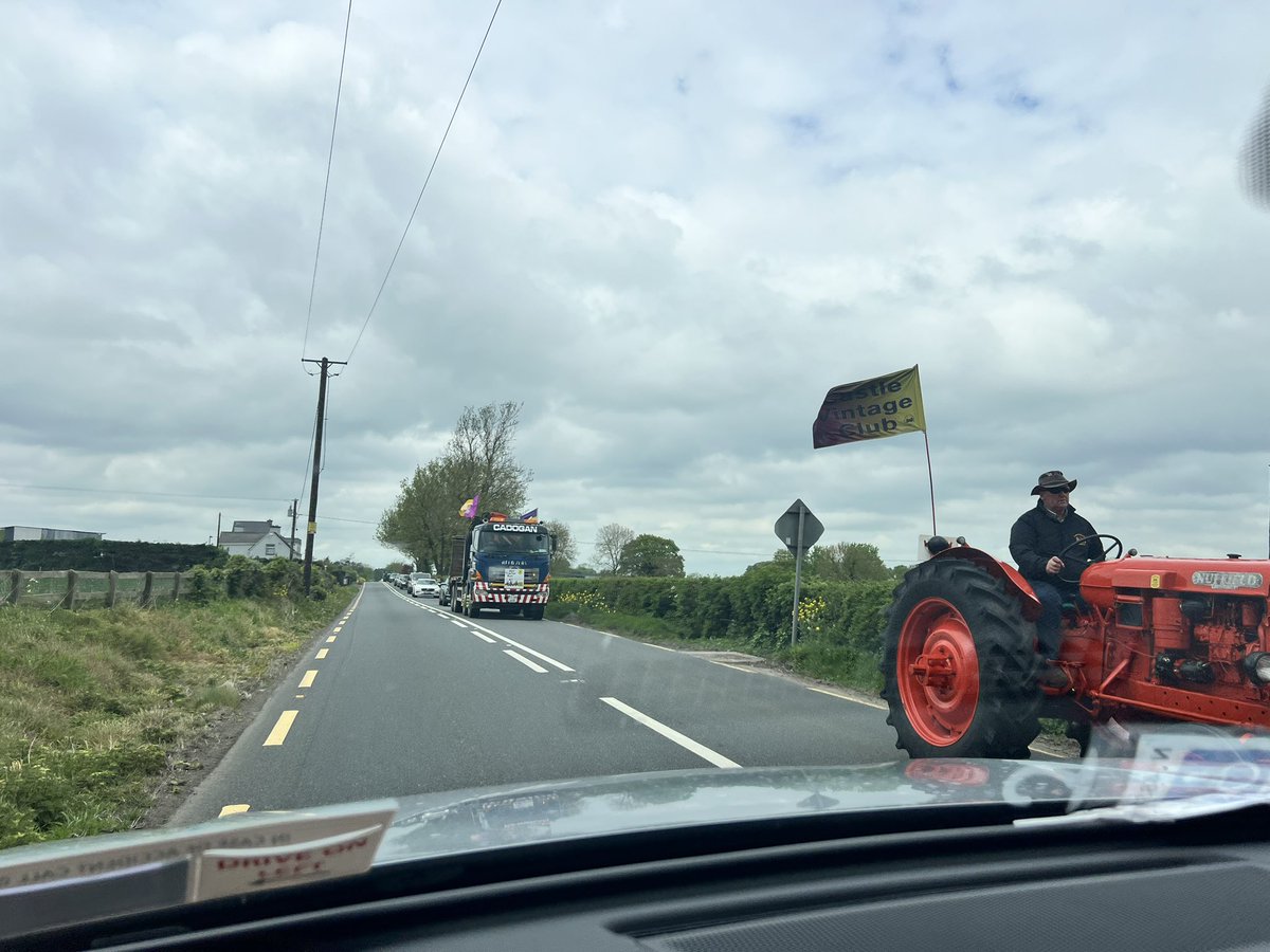 DebbieAAldrich's tweet image. I’m in Ireland, today in Kilkenny where there was a TRACTOR 🚜#FUEL Protest taking place.  

Let’s hope the war ends quickly so farmers and families can maintain their businesses that provide our nutritional needs! 🙏🏼