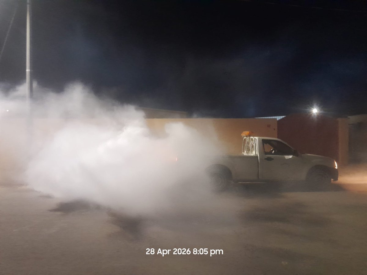 تواصل #بلدية_بداء 
متمثلة بأعمال الإصحاح البيئي عبر حملات الرش الضبابي؛ لتعزيز الصحة العامة في احياء بداء.