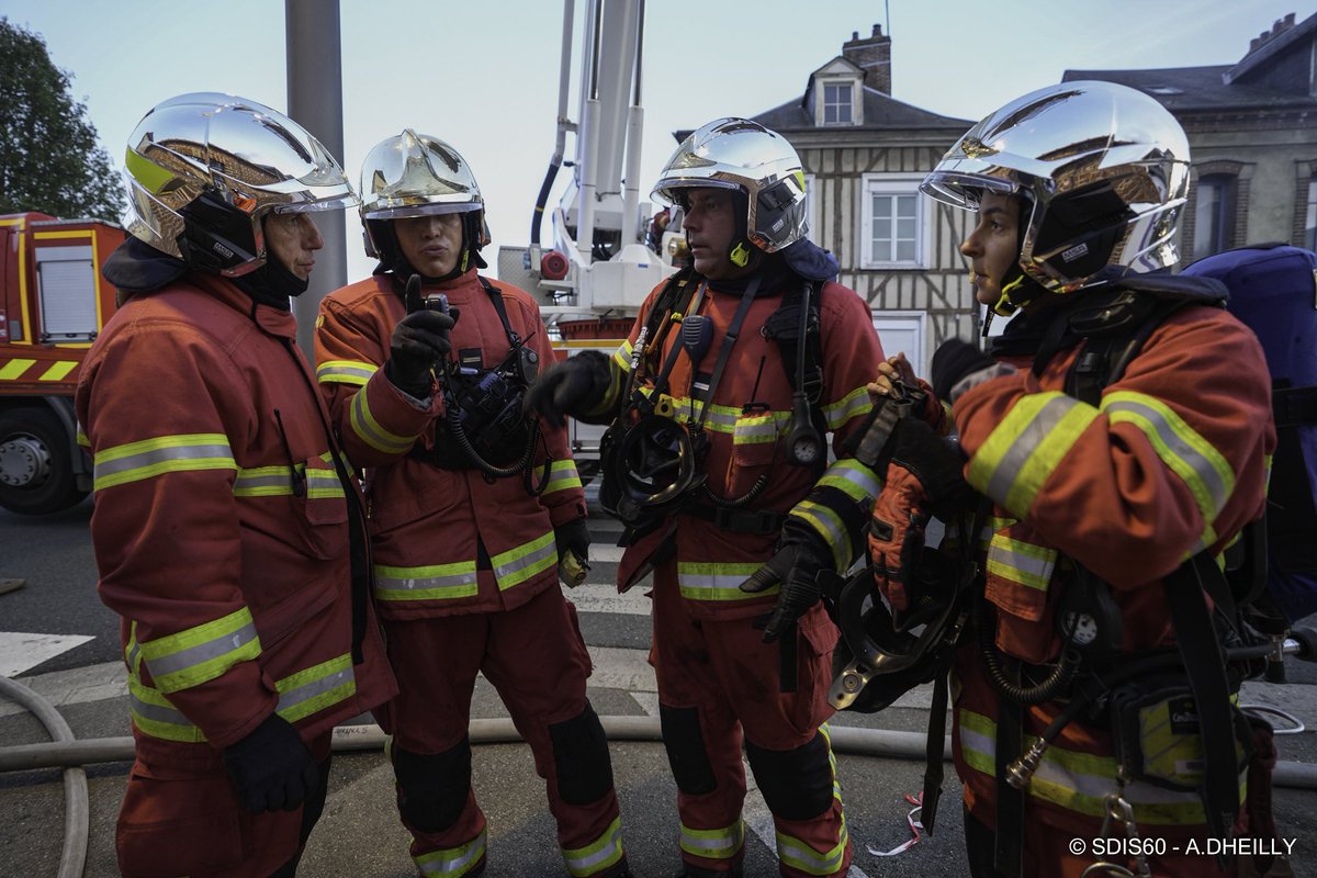 Porte-parole des sapeurs-pompiers de France tweet media