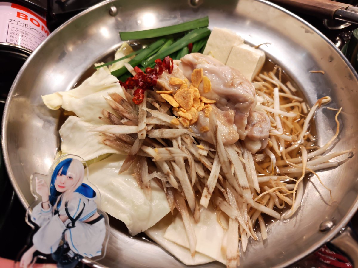 ターチ tweet media