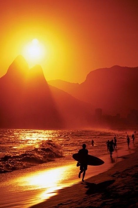 angelicaio81153's tweet image. Fairytale Sunset Beach , Rio De Janeiro Brazil 
#artistic #landscape #photography