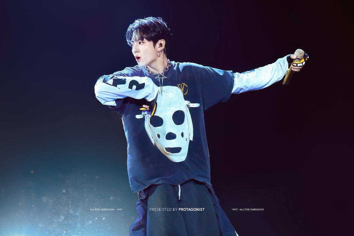 PROTAGONISTJJK's tweet image. It’s not only Jungkook belongs to the stage, it’s the stage belongs to him.

#정국 #JUNGKOOK 
#BTS @BTS_twt
#BTS_ARIRANG #BTS_WORLDTOUR_ARIRANG