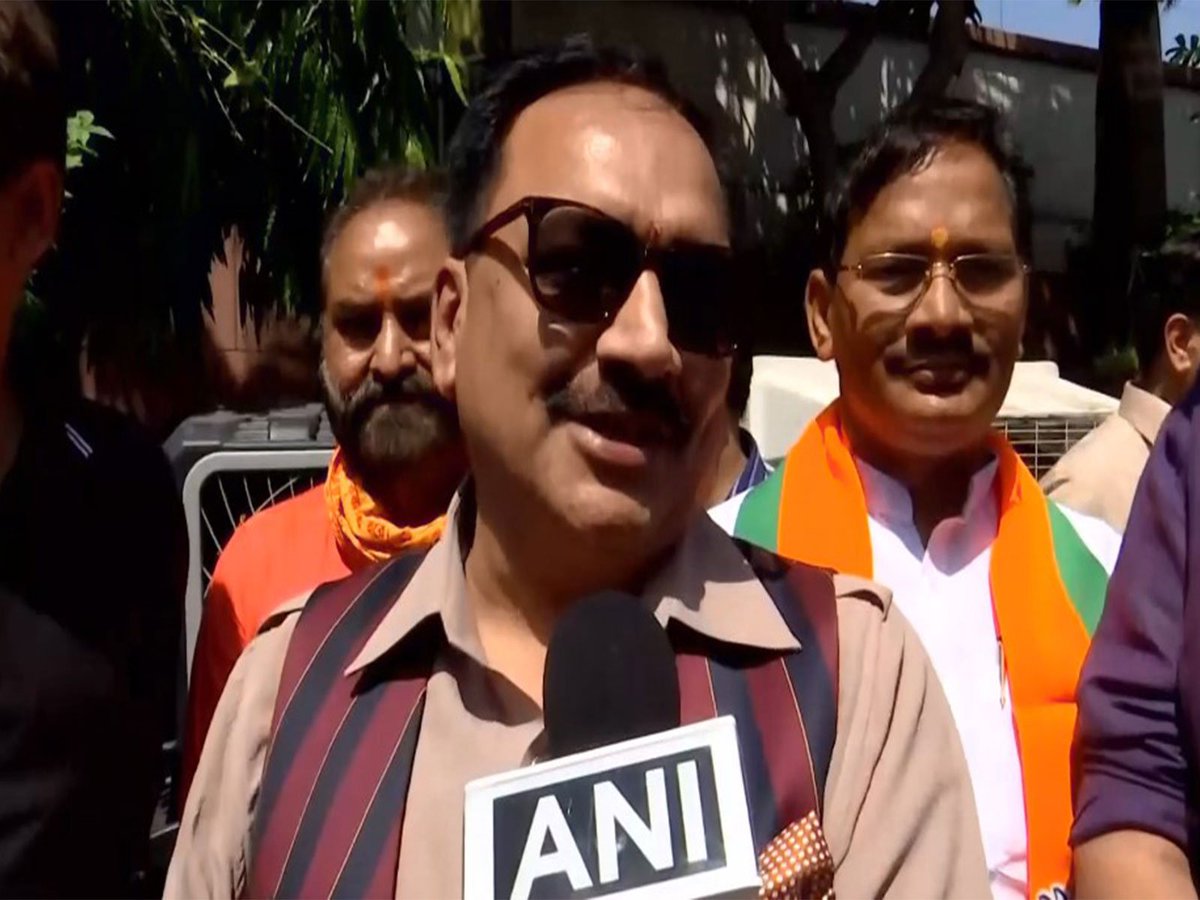 ani_digital's tweet photo. "Clear message to Mamata, people don't want illegal immigrants": Virendraa Sachdeva on BJP's 'huge' win in Bengal polls
Read @ANI Story |
https://t.co/ztHALy8Ozd
#VirendraaSachdeva #BJP #WestBengalelections https://t.co/ZDf7IIAlsu