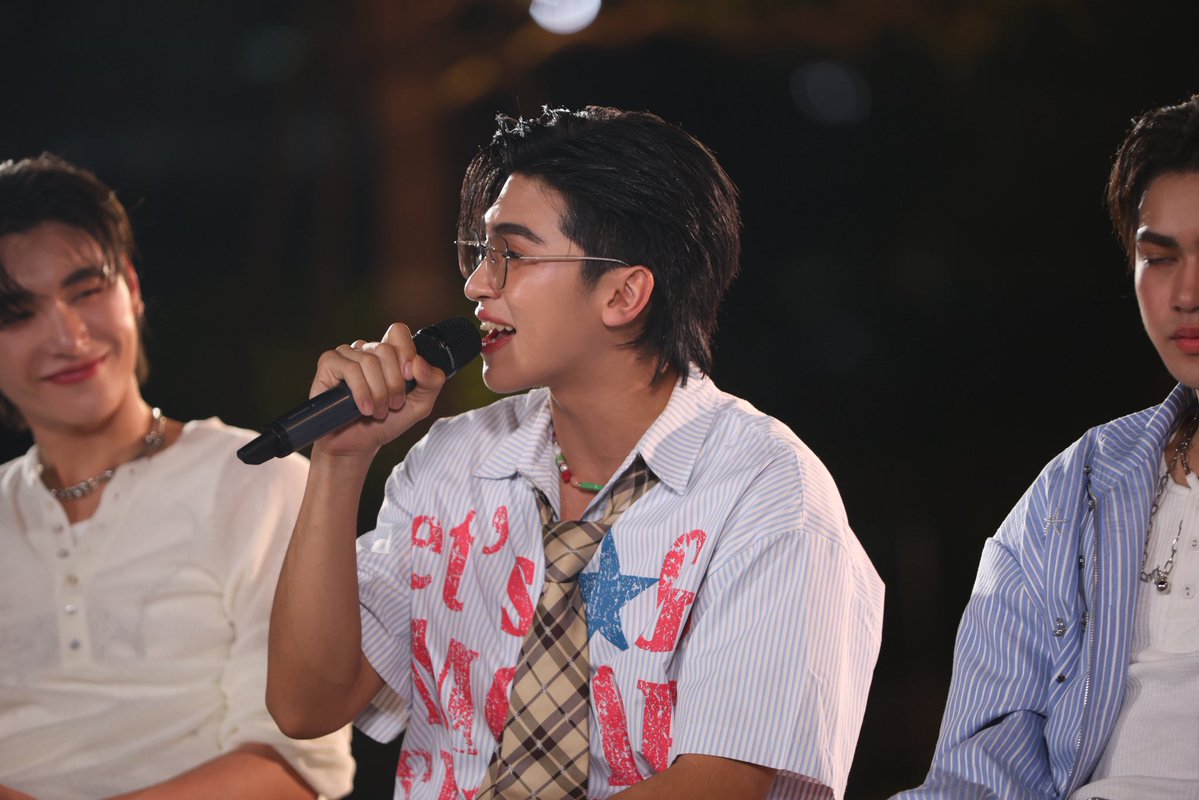 ว้าวซ่ามาก 

#iZSingTGTNightSession
#iZ