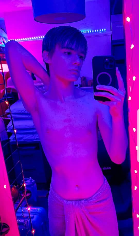 Leon9f8z's tweet photo. #Gay #lgbtq https://t.co/4rYGxsPu7F