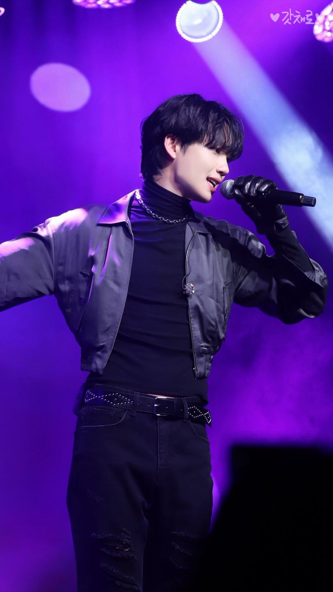 갓_채채 tweet media