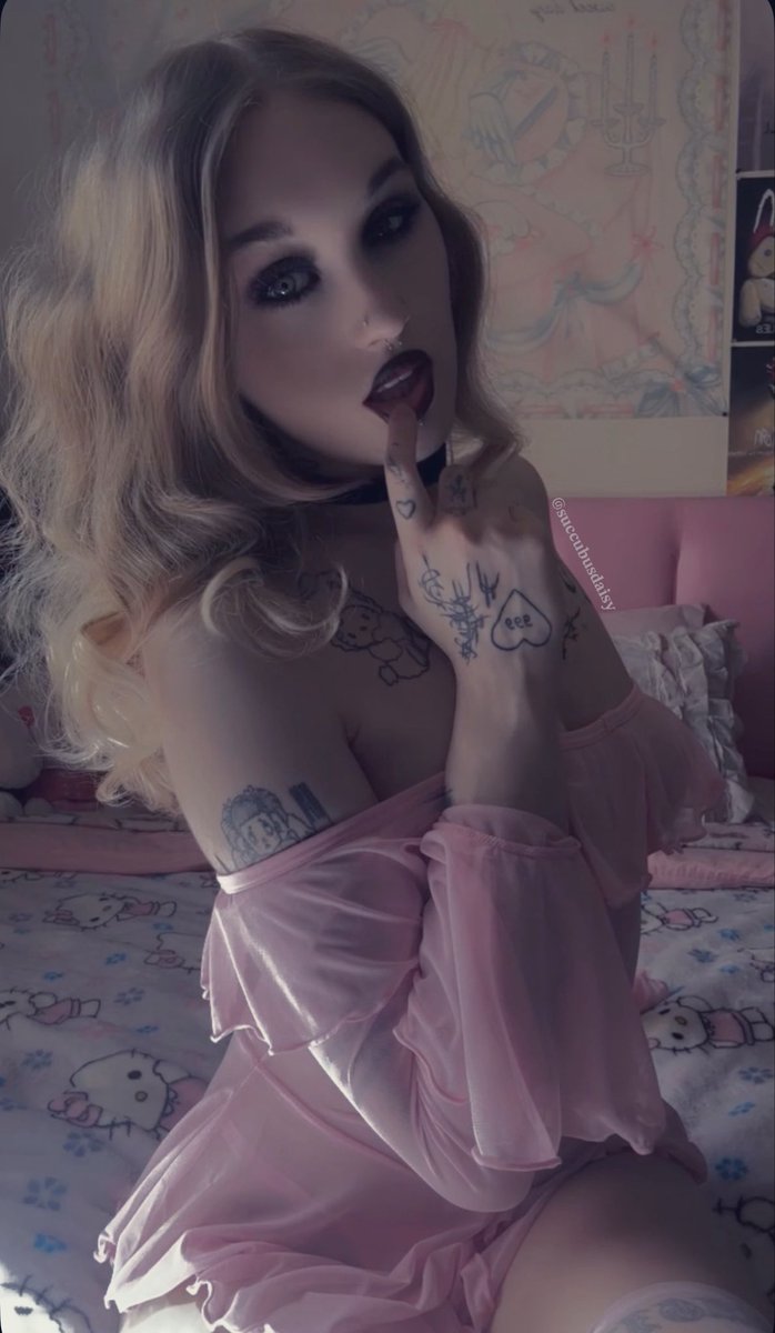 𝐩𝐫𝐢𝐧𝐜𝐞𝐬𝐬 𝐝𝐚𝐢𝐬𝐲 ୨୧ FINDOM tweet media