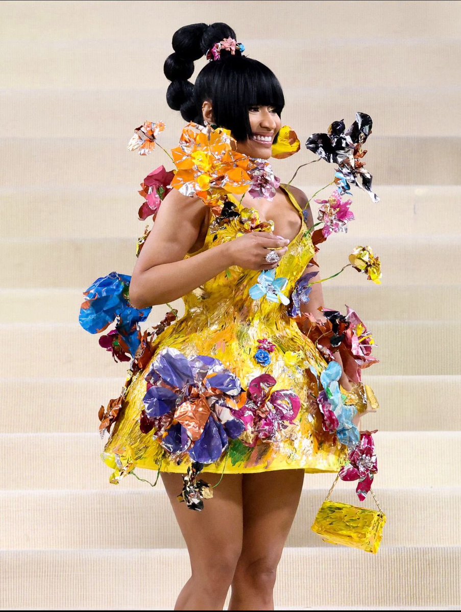 The Onika Magazine  tweet media