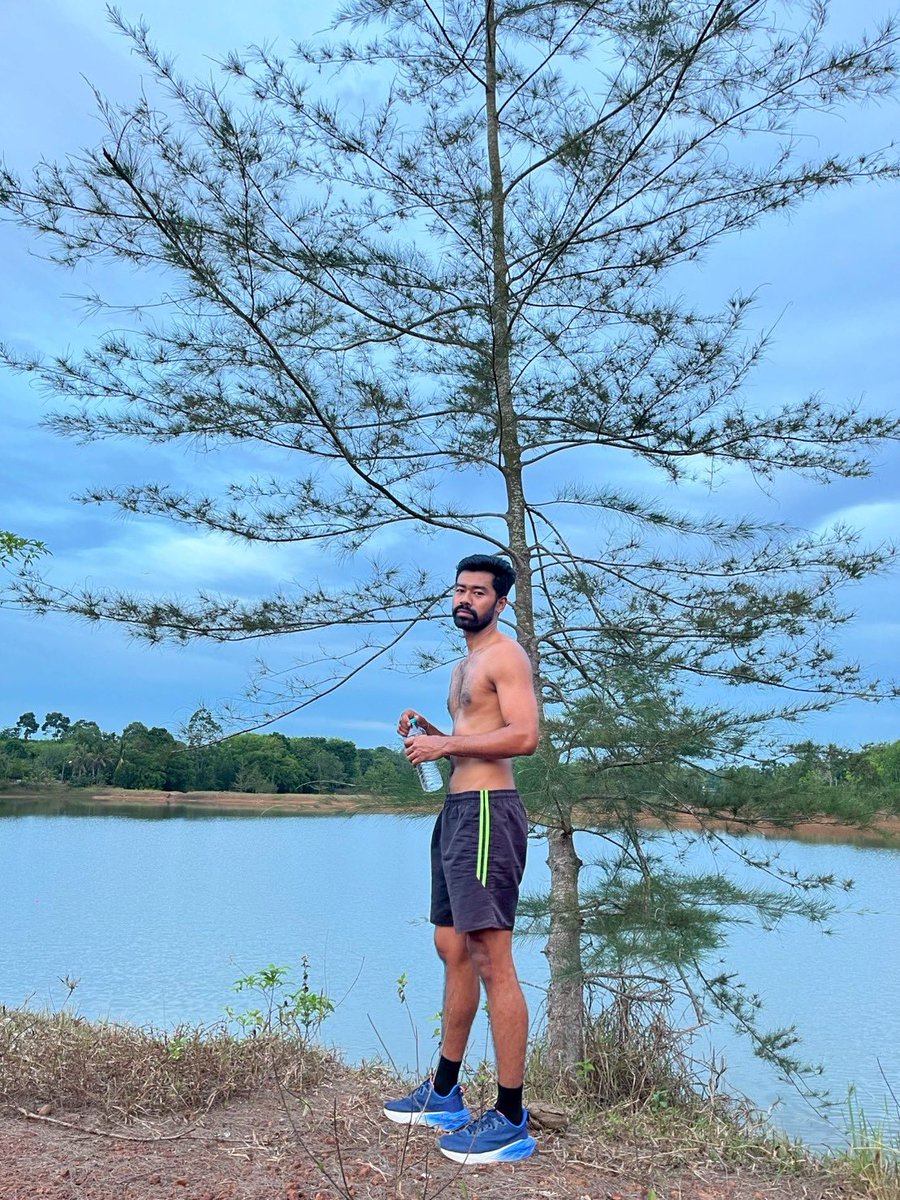 หนวด🧔🏻‍♂️ tweet media