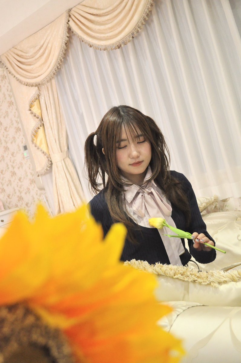 u8_mh's tweet image. 夢はひそかに…🫧💭

Location : 東京のどこか
Model : もちりすさん @mericos__play 

#もちりすなー #撮影会 #モデル #被写体 #ポートレート #portrait #キリトリセカイ #ファインダー越しの私の世界